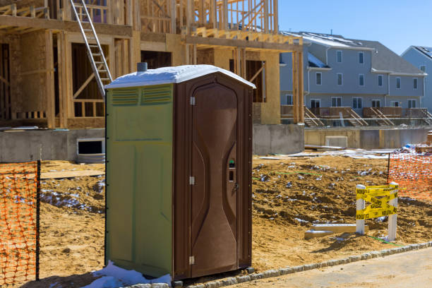 Best Luxury portable toilet rental  in Union City, IN